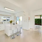 Villa Seaside Familly - 1m Walk To Greenbay Protaras